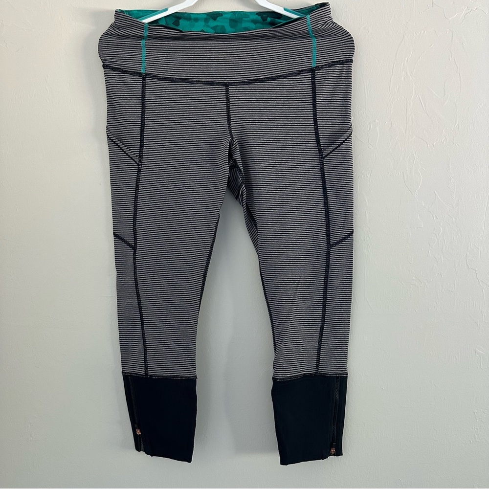 Lululemon size 10